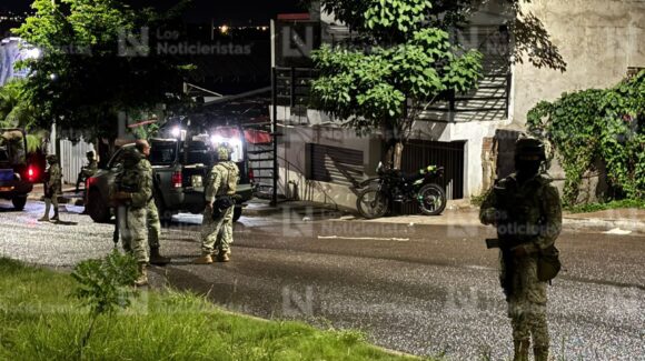 ¡Llegó una Cherokee y les disparó! Fue en un retén el ataque que dejó un militar muerto en Culiacán