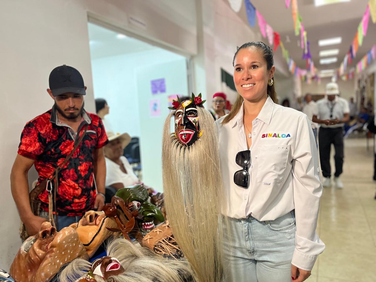 Mireya Sosa Osuna visita San Miguel Zapotitlán
