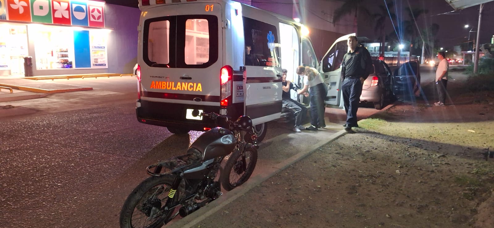 Motociclistas se accidentan en diferentes puntos de Los Mochis