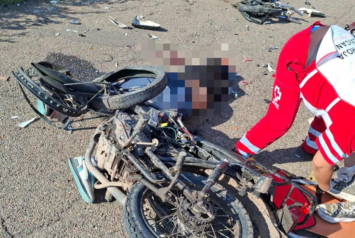Mueren dos jóvenes en accidente en Mocorito