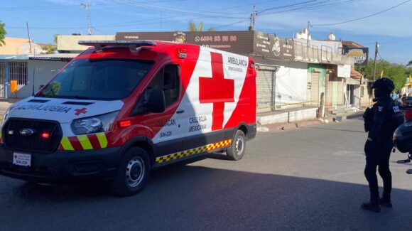 Mujer es agredida a golpes en la colonia Lázaro Cárdenas de Culiacán