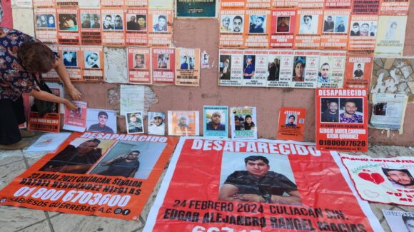 A inicios de septiembre restaurarán mural de personas desaparecidas junto a la Catedral de Culiacán
