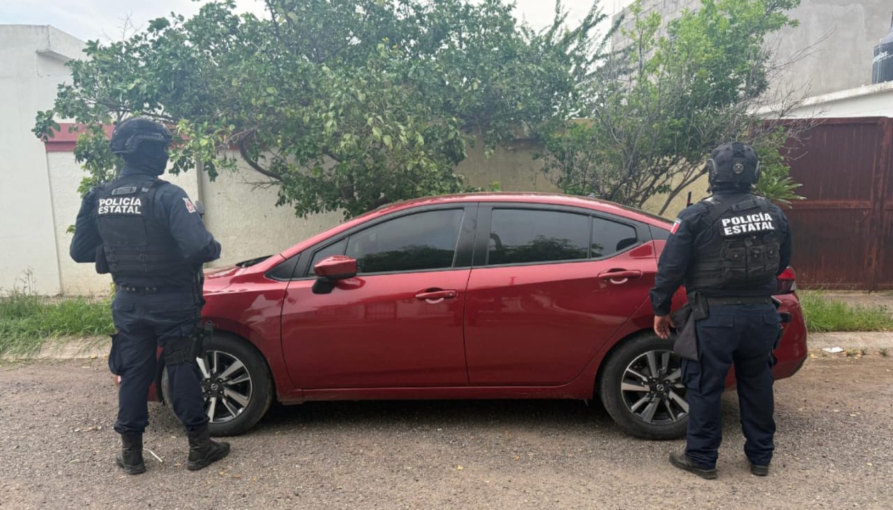 nissan versa tinto recuperado
