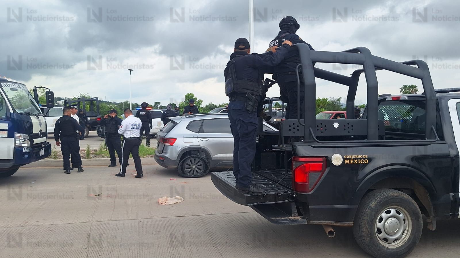 Aseguran una camioneta tras balacer al norte de Culiacán