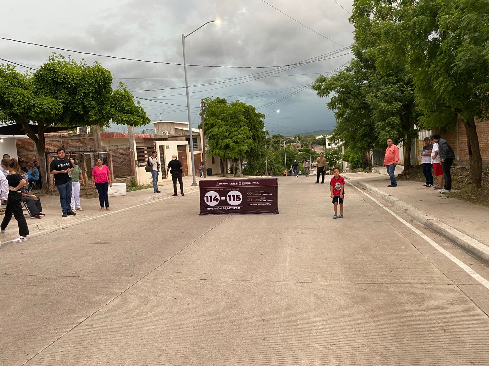 Pavimentaciones en la colonia Buena Vista de Culiacán