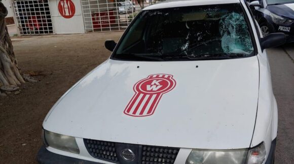 Conductor arrolla a peatón en la colonia 12 de Octubre de Los Mochis