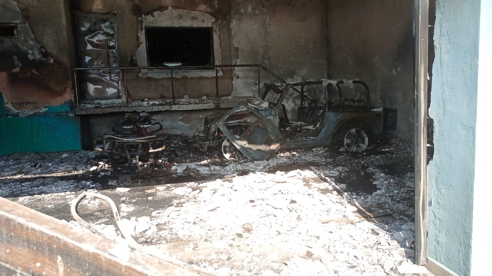 Casa incendiada en Culiacán