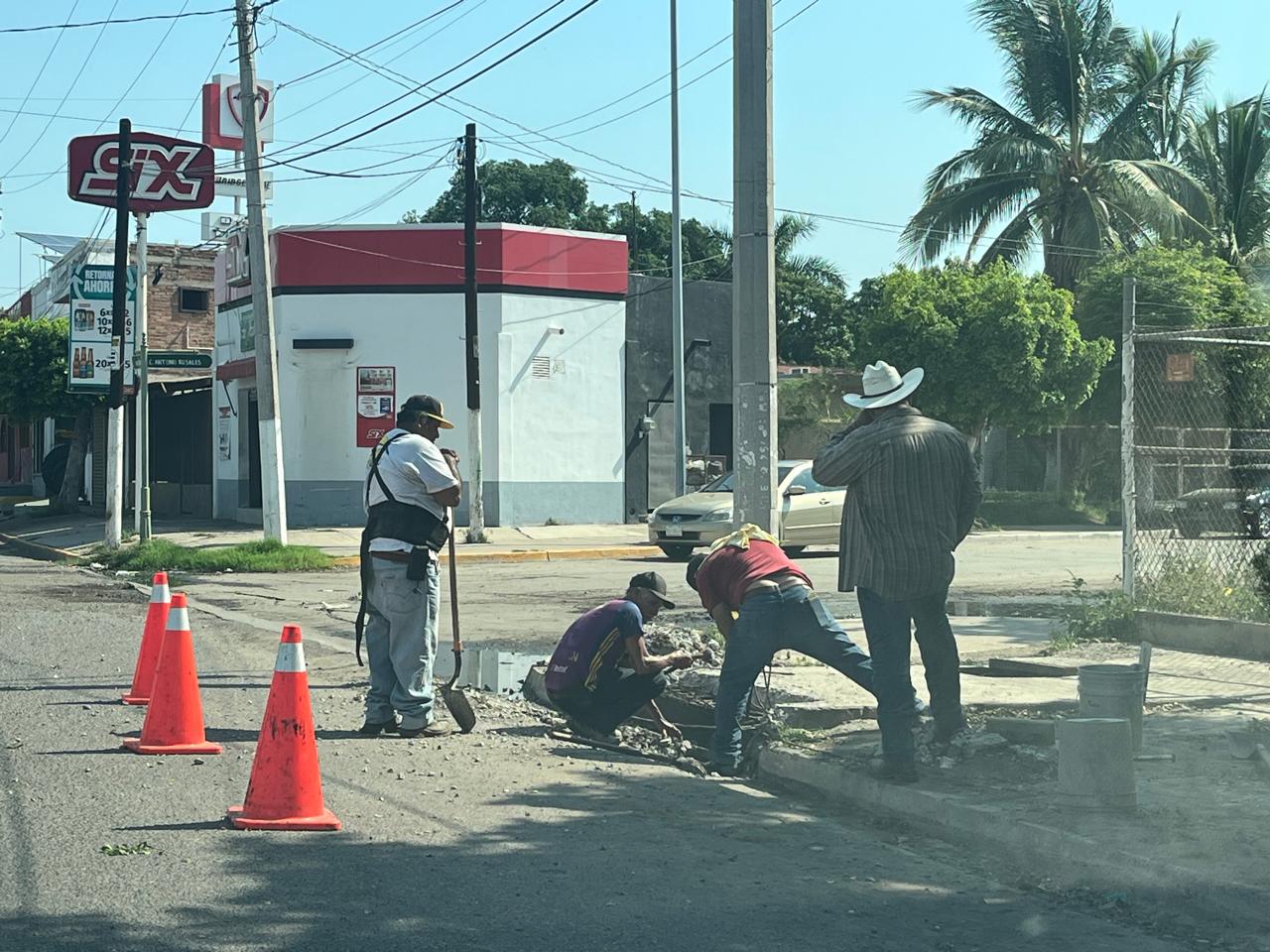 personal repara bocas de tormenta en guasave