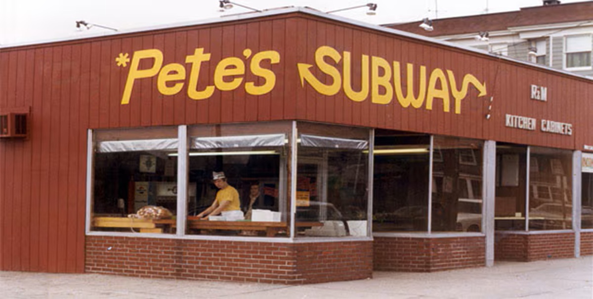 Fachada de Pete's Subway