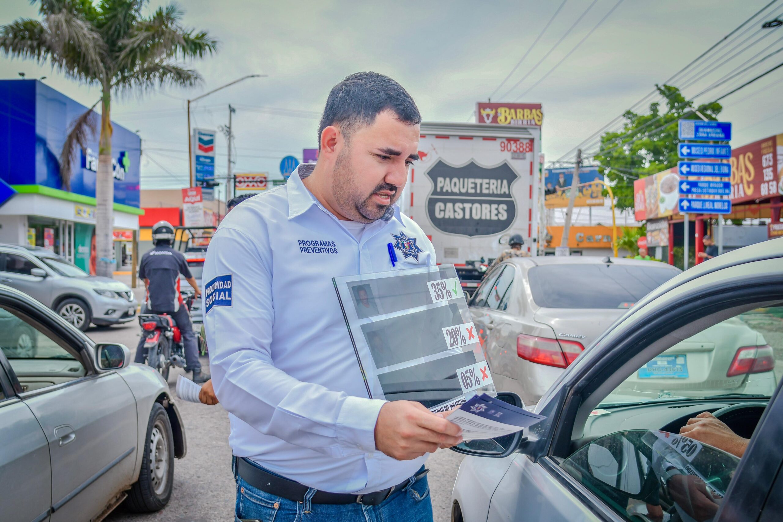 Campaña estatal de concientización en polarizado de vehículos en Guamúchil