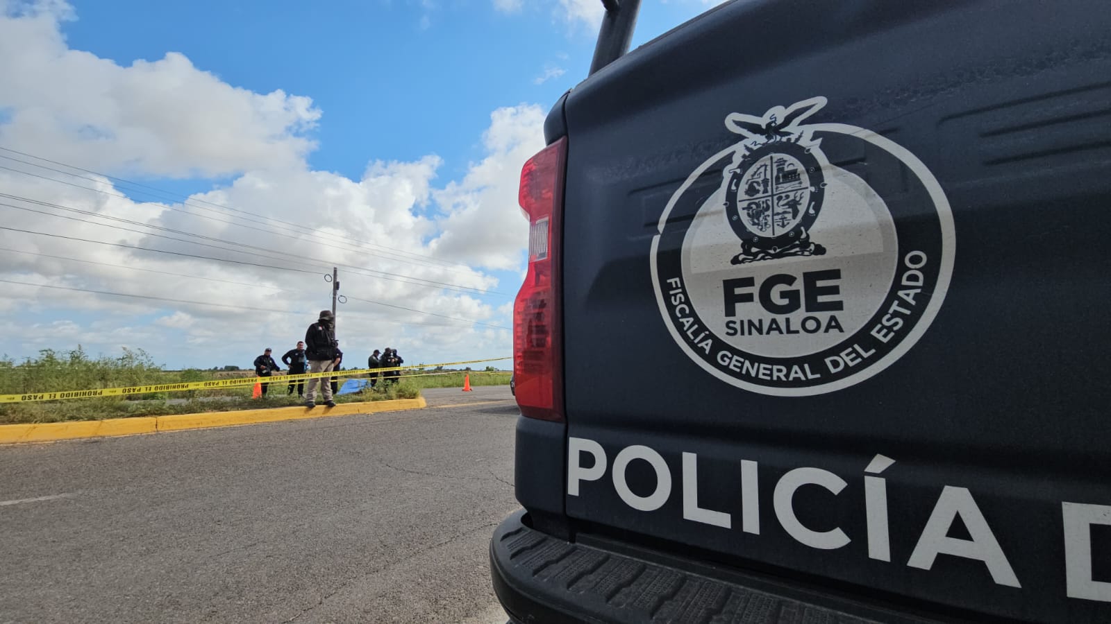 Investigan muerte de motociclista en la carretera Navolato-Altata
