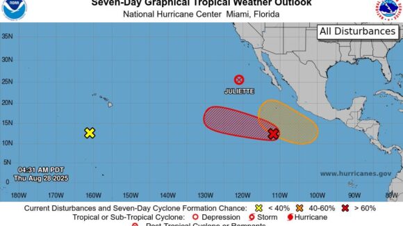 ¡Son dos! Par de bajas presiones en el Pacífico podrían dar forma a la tormenta Kiko en los próximos días