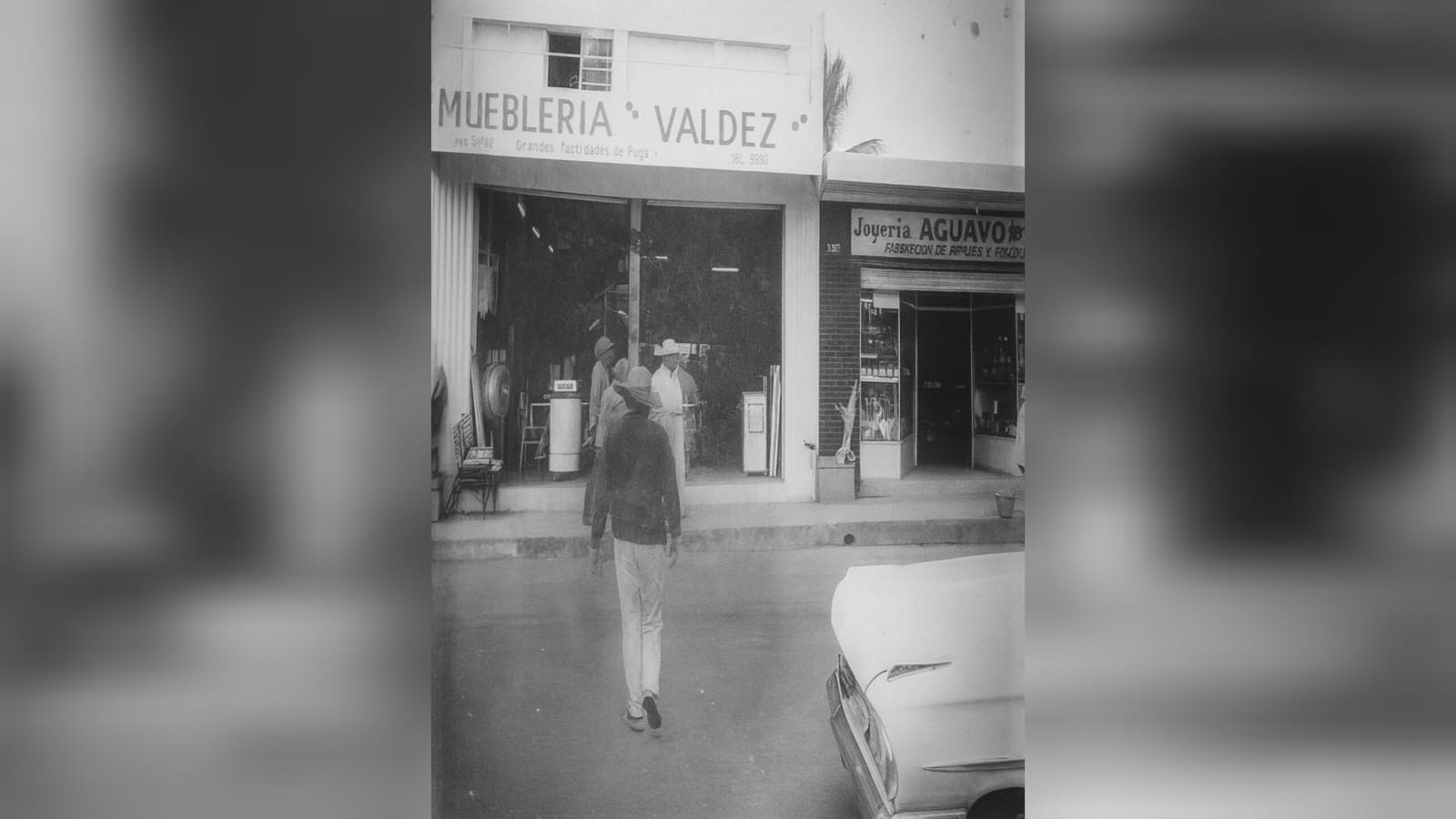 Primeras tiendas de Valdez Baluarte en 1960