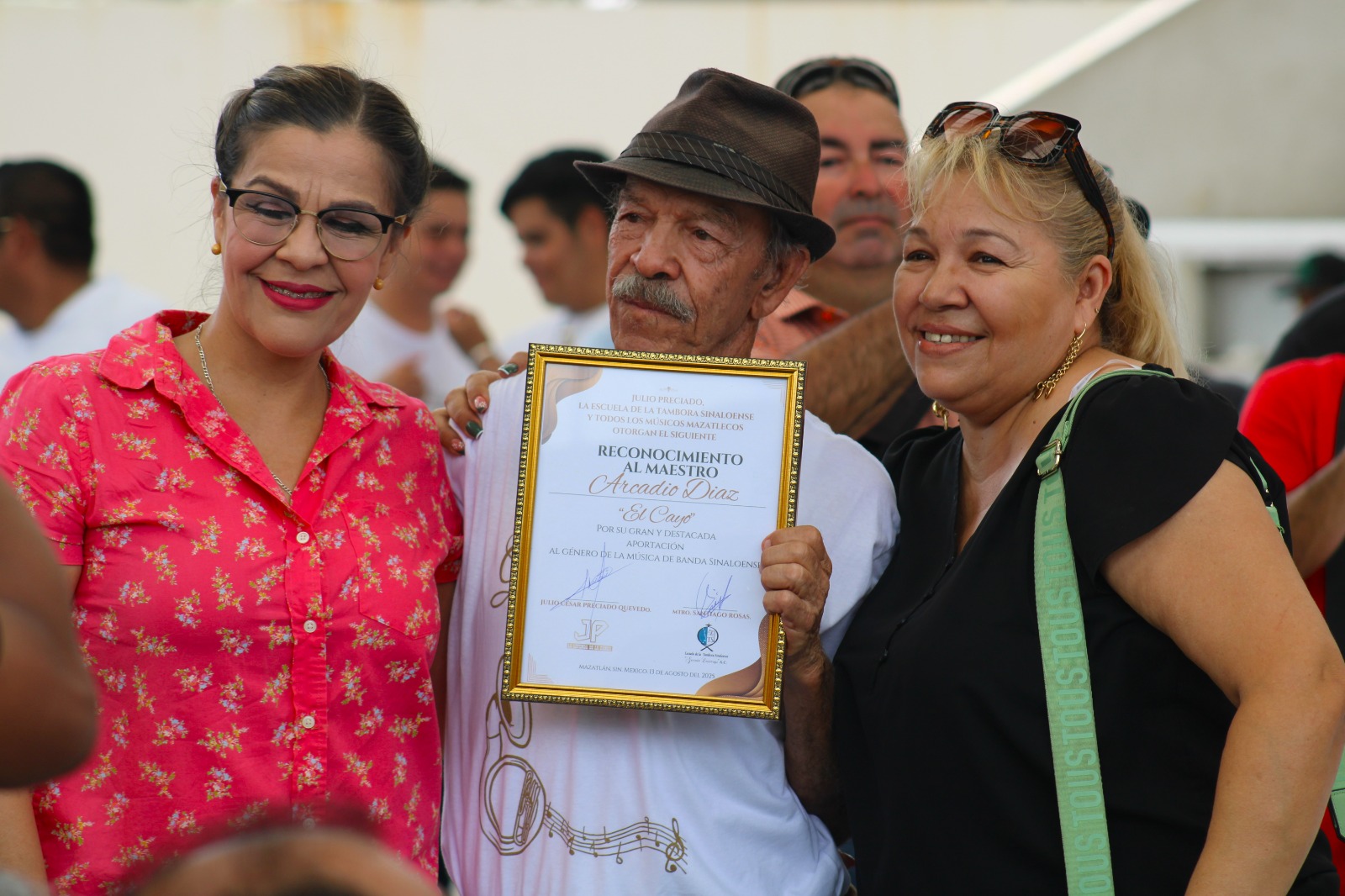 Homenaje a Julio Preciado