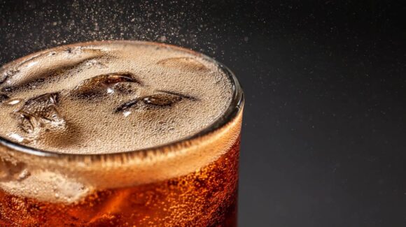 ¿Adicto al refresco? Así puedes dejarlo sin sufrir en el intento