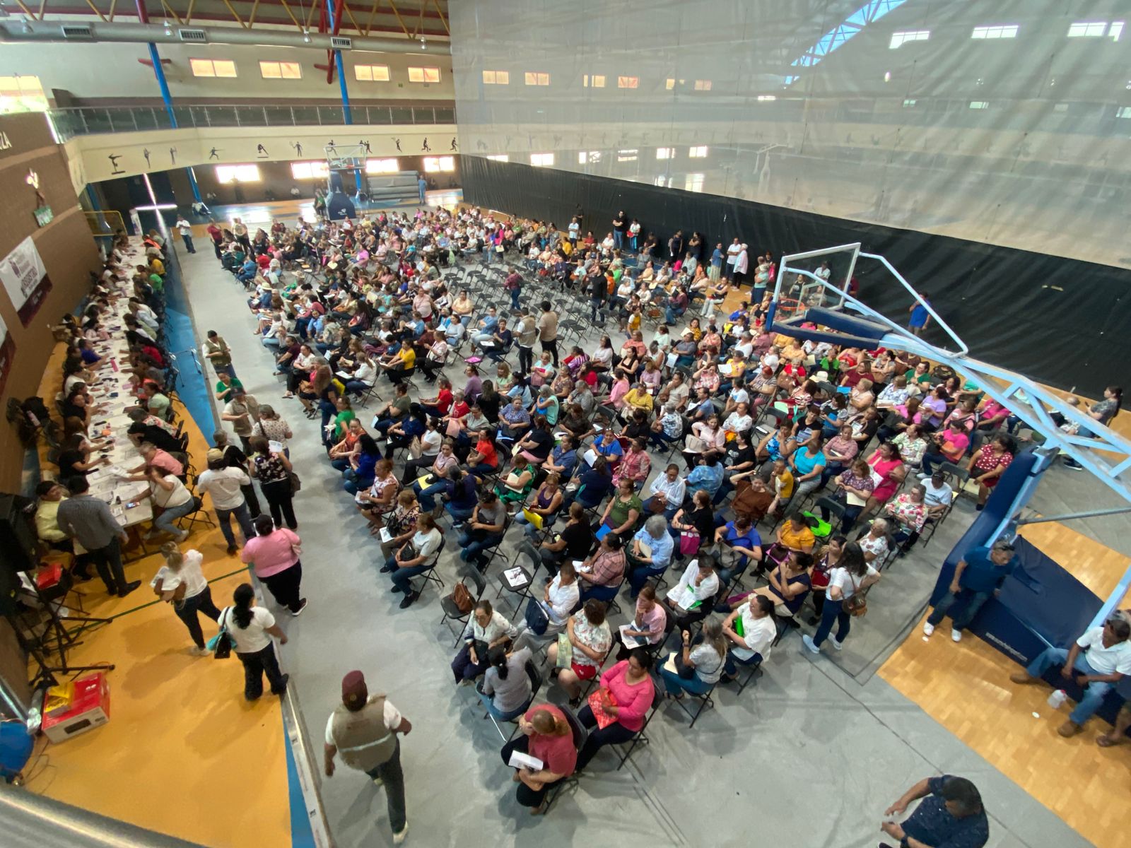 registro para programa Mujeres Bienestar en el Centro de Alto Rendimiento María del Rosario Espinoza en Culiacán