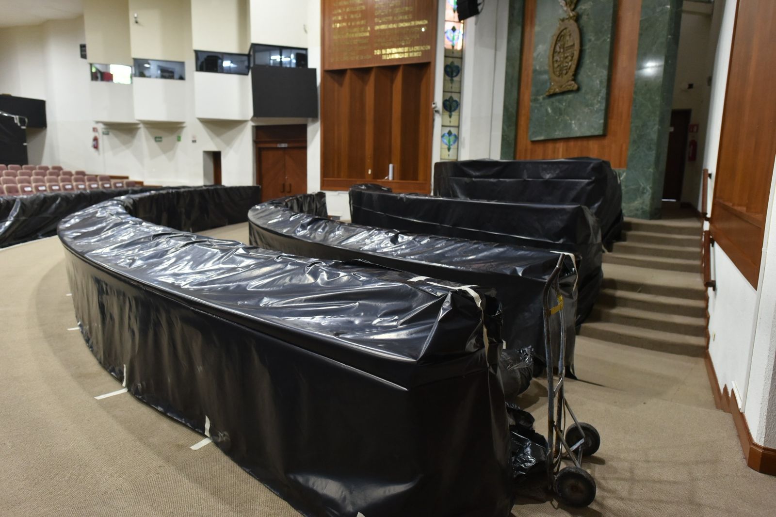 Inicia remodelación del pleno en el Congreso de Sinaloa