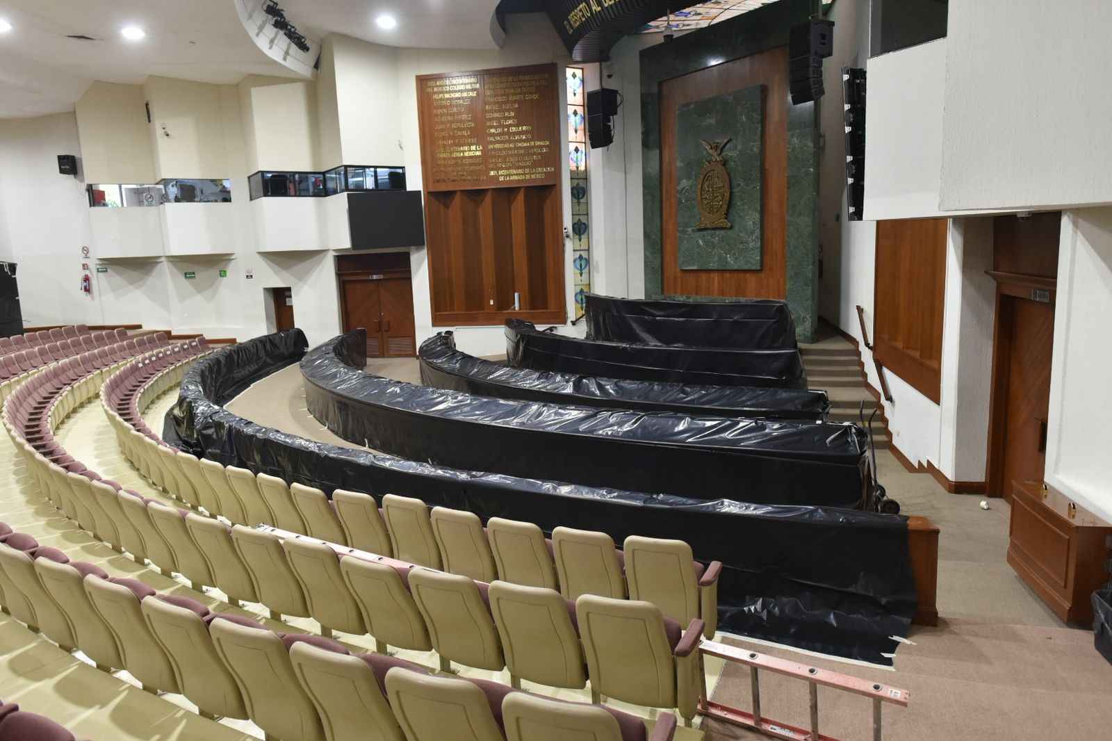 Inicia remodelación del pleno en el Congreso de Sinaloa