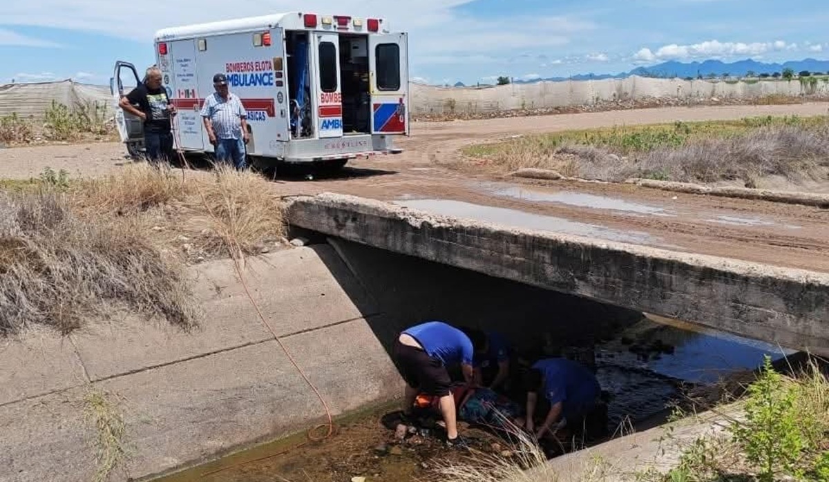 Rescatan en un canal a mujer que tenía dos días extraviada en La Cruz, Elota