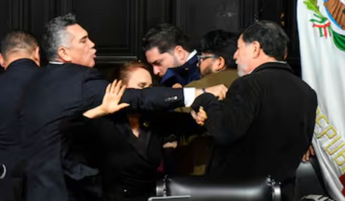 Riña entre 'Alito' Moreno y Fernández Noroña en el Senado