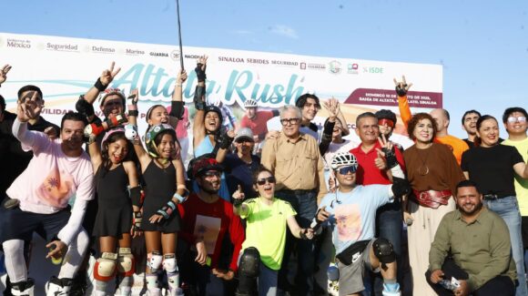 En Altata, Rocha Moya celebra a los deportistas que impulsan la paz y la comunidad