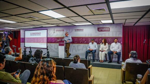 Infonavit valora construcción de 9 mil viviendas al sur de Culiacán, obras iniciarían en agosto: Rocha