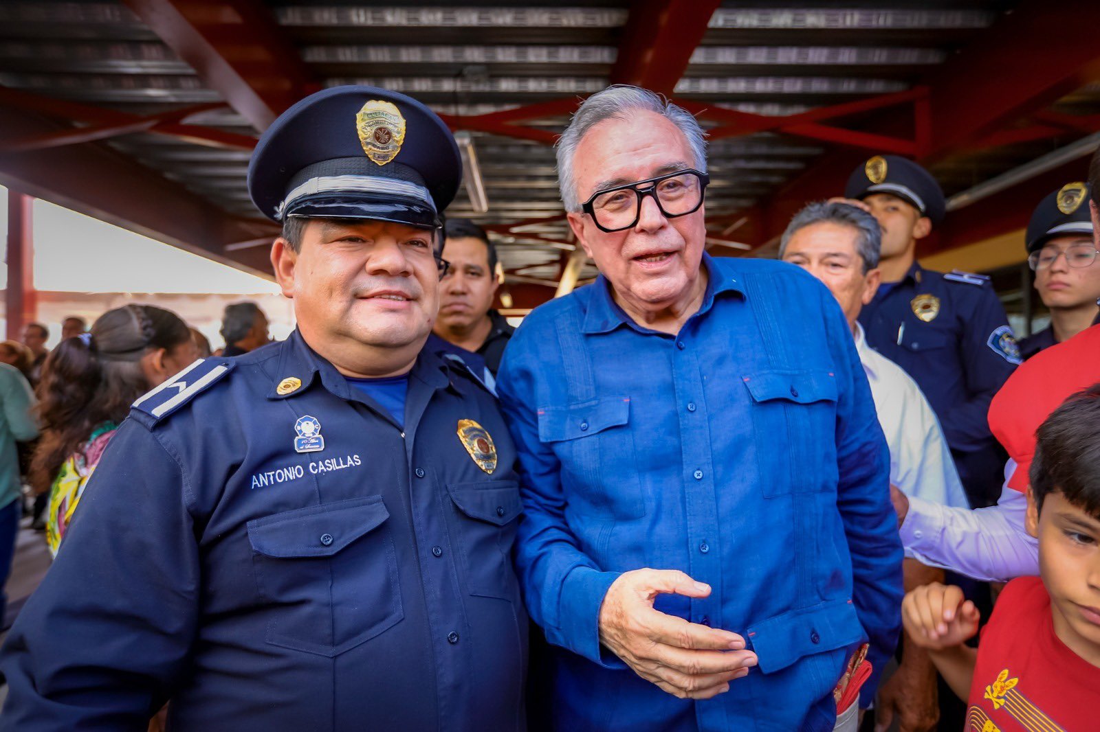 Rocha Moya felicita a Bomberos en su día