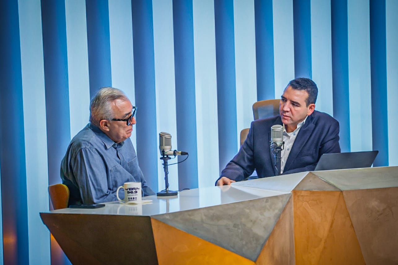 rocha moya en los noticieristas con luis alberto diaz