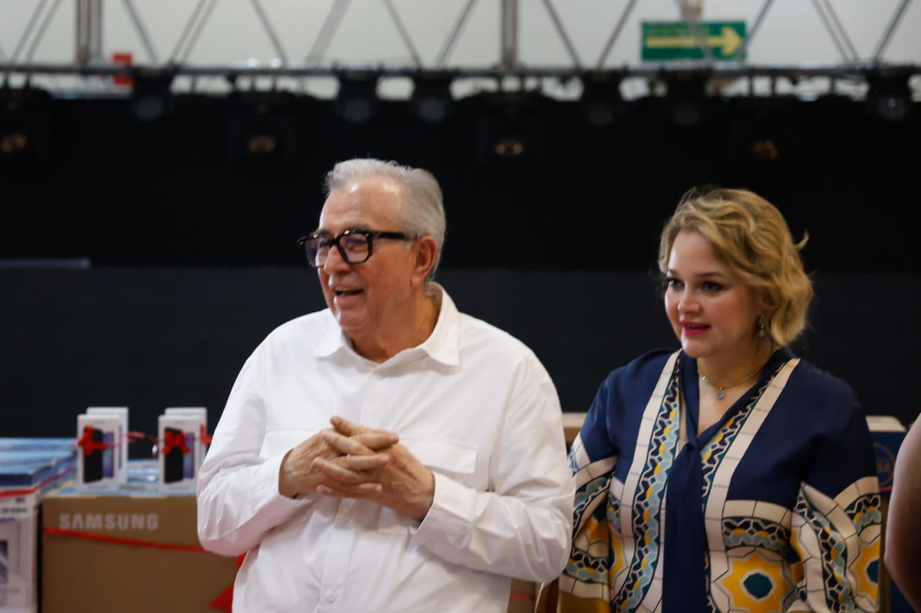 rocha moya y eneyda rocha