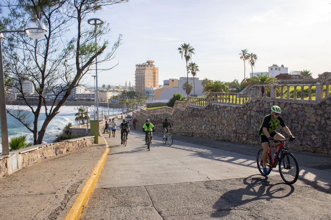 Rodada por el Día de la Juventud en Mazatlán