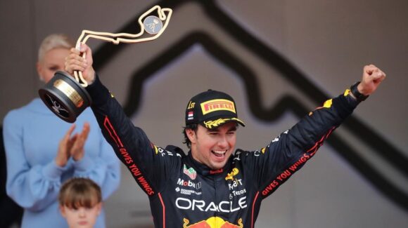 Sergio Pérez anunciaría su regreso a F1 en este descanso de verano