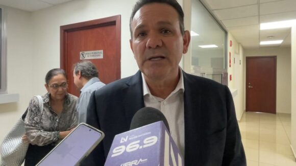 “El crimen organizado sigue ahí”: Sergio Torres se pronuncia por bloqueos y balaceras en Escuinapa