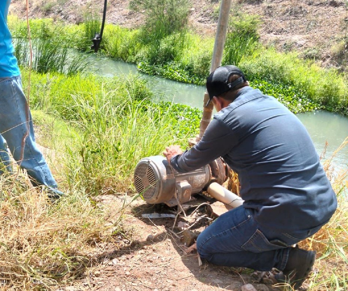 Restablecen servicio de agua en La Palma de Charay