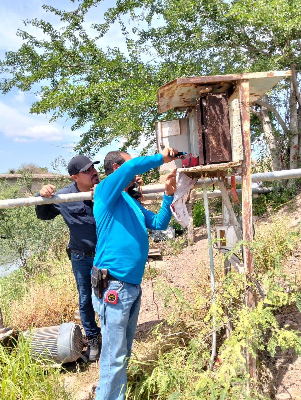 Restablecen servicio de agua en La Palma de Charay