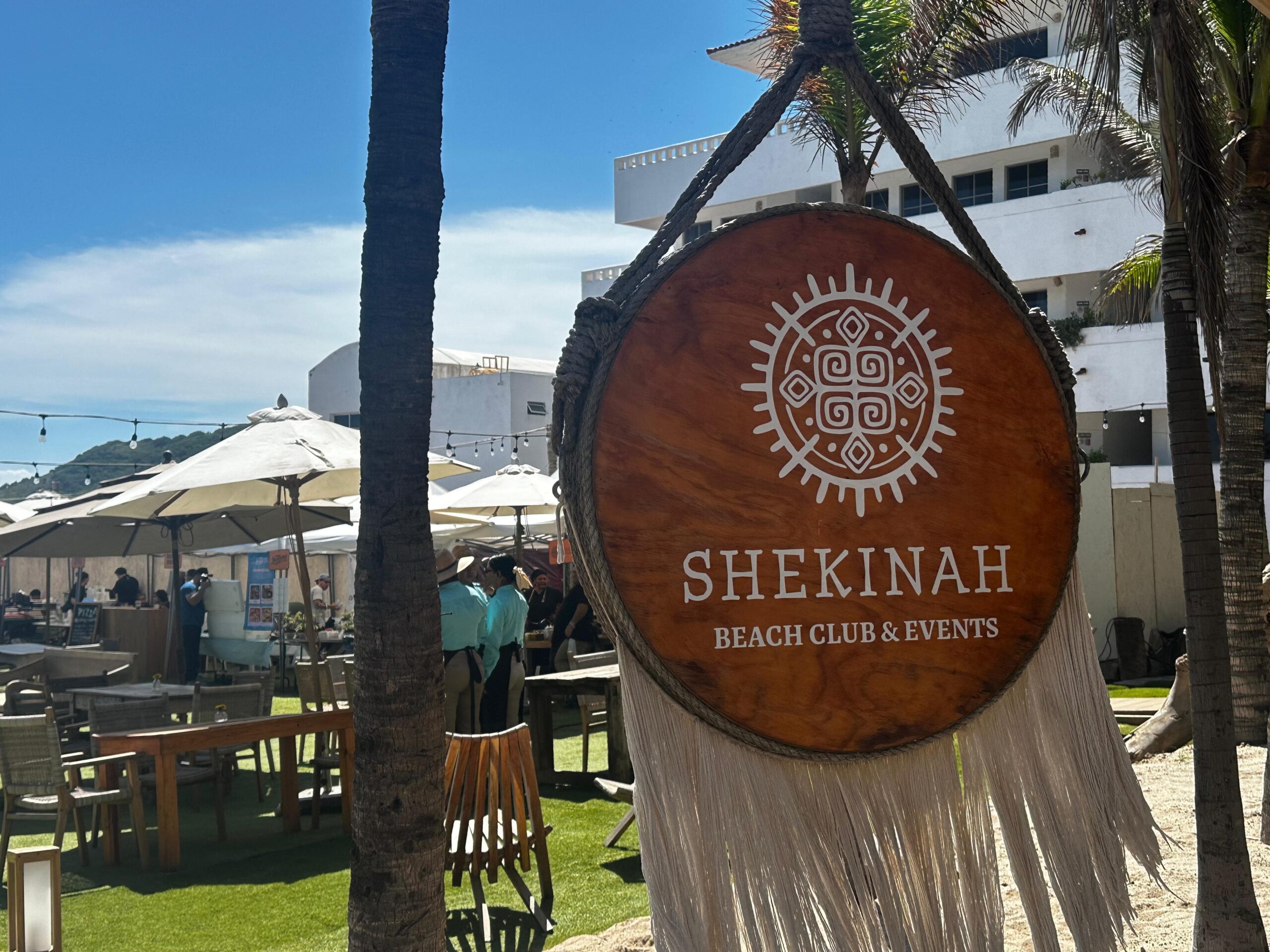 Shekinah Beach Club, en Mazatlán