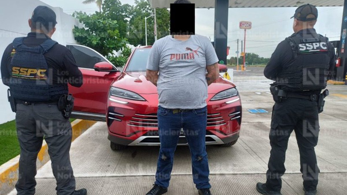 SSPC recupera camioneta robada en Campo El Diez, Culiacán, y detiene al presunto responsable