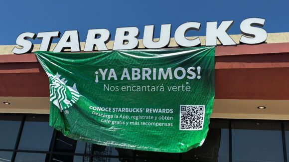 Los Mochis tiene un nuevo Starbucks; cuenta con acceso vehicular