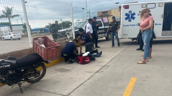 Sujeto machetea a motociclista luego de un choque en Villa Unión