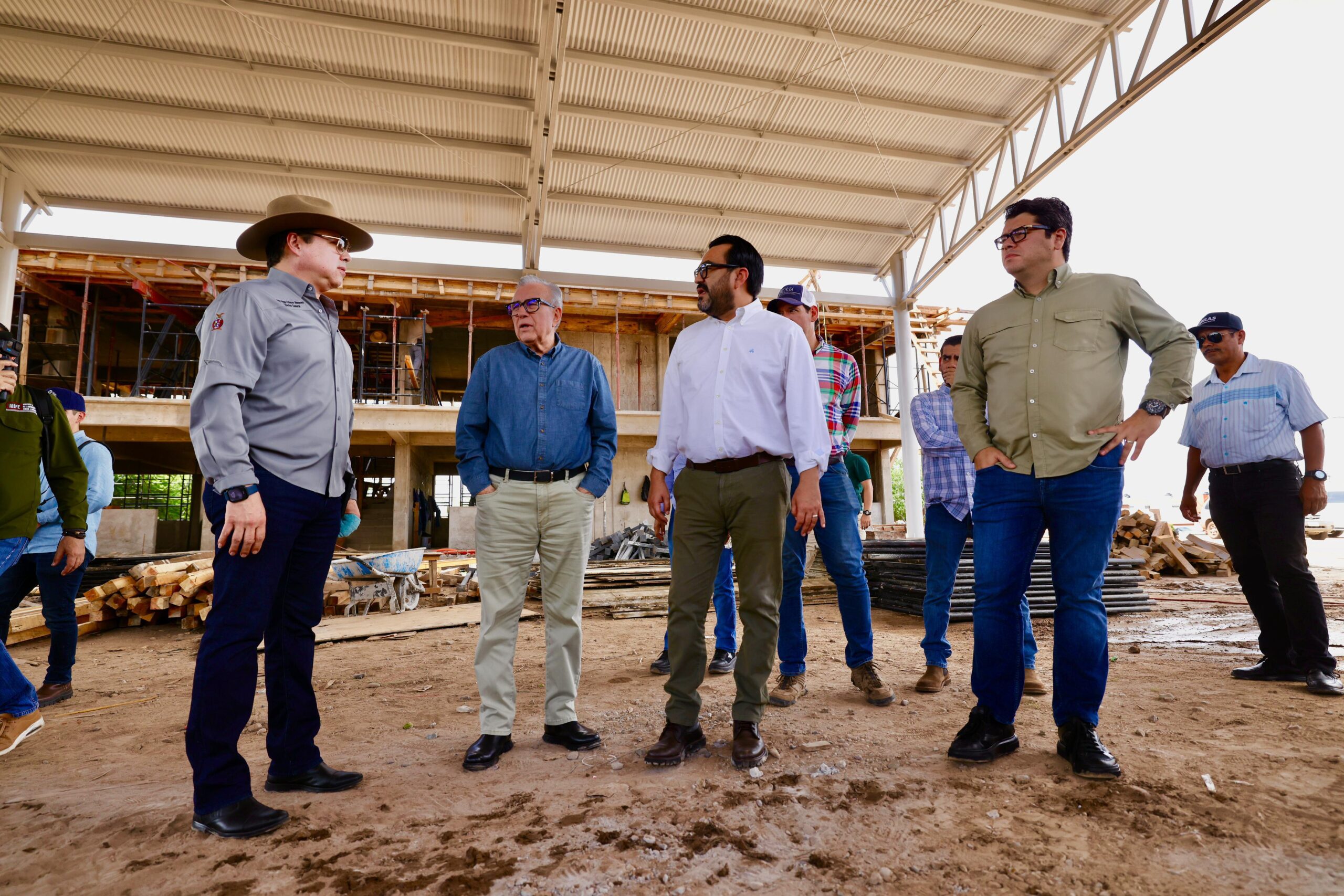 supervisa gobernador construccion de secundaria