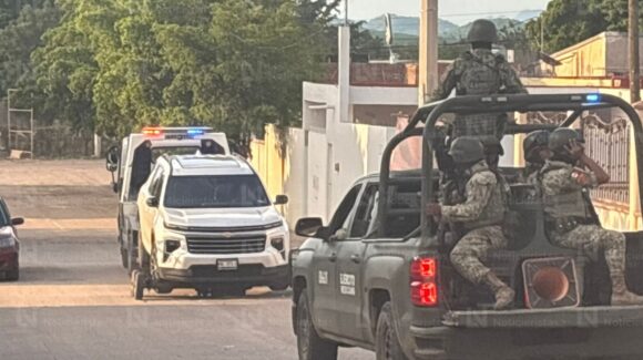 Aumenta a 16 vehículos despojados este jueves en Culiacán; policías y militares recuperan 3
