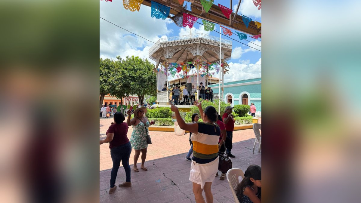 Tianguis gastronómico y artesanal de La Noria