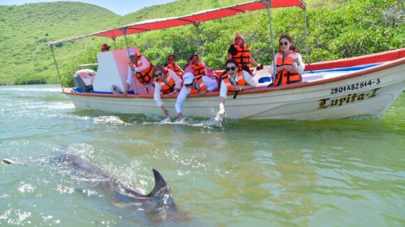 Topolobampo deslumbra a autoridades federales con su riqueza cultural, gastronómica y turística