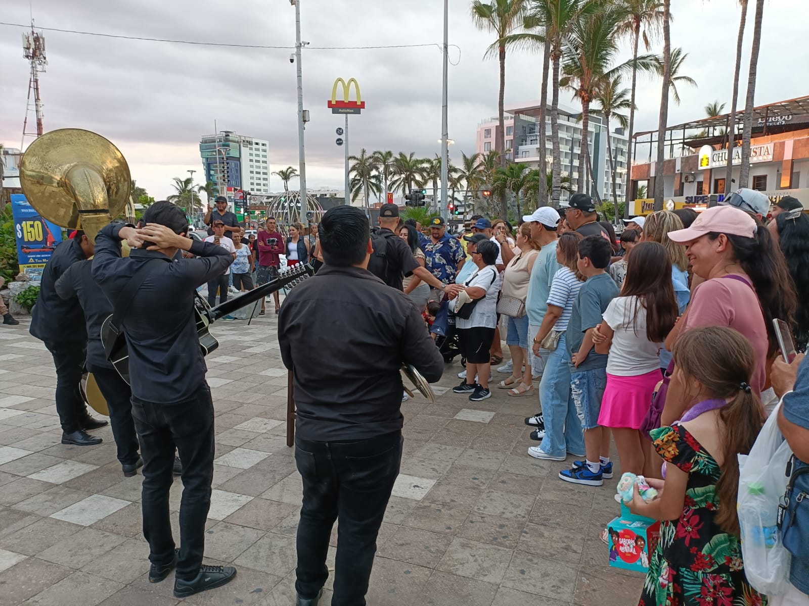 Turistas en Mazatlán