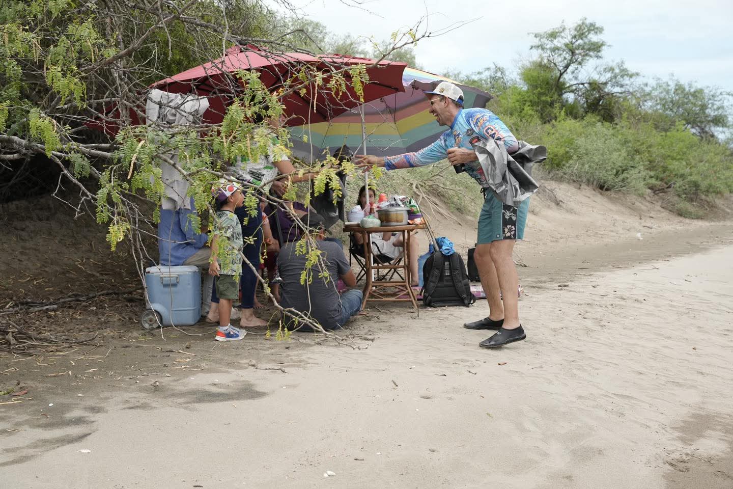 turistas en playas de Guasave
