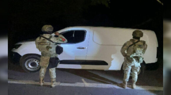¡Había municiones en su interior! Aseguran vagoneta robada en Yebavito, Navolato
