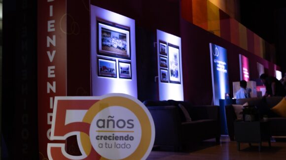 Valdez Baluarte celebra 50 años “Creciendo a tu Lado”: Estas son las promos y eventos para celebrarlo