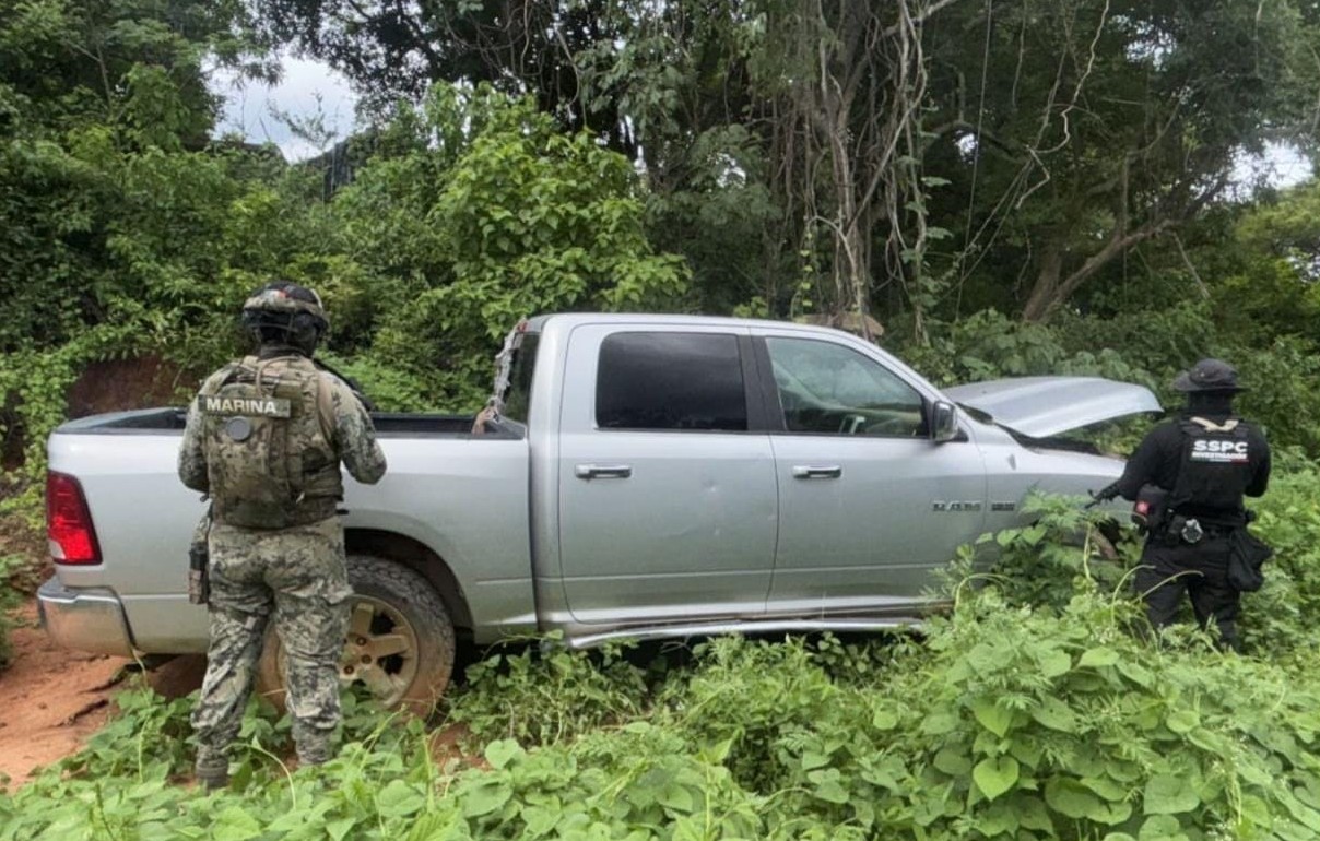 Vehículo asegurado en San Ignacio