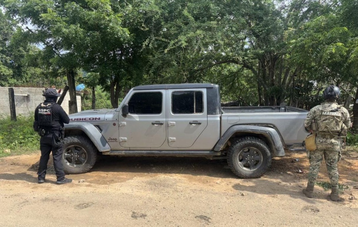 Vehículo asegurado en San Ignacio