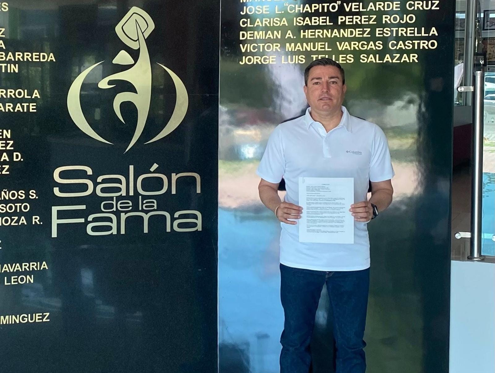 Exgrandesligas, Víctor Aurelio Álvarez Ramírez