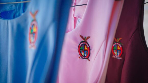 Pide Canaco a padres no esperar hasta el último momento para canjear uniformes y útiles escolares gratuitos